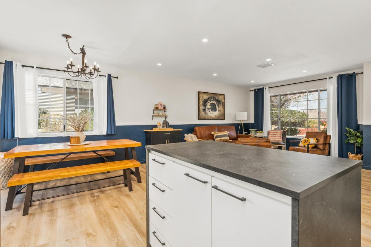 Hot Tub, Games, King Bed, Fire Pit, Bbq Grill, Minutes From National Park And Views Villa Joshua Tree Exterior photo